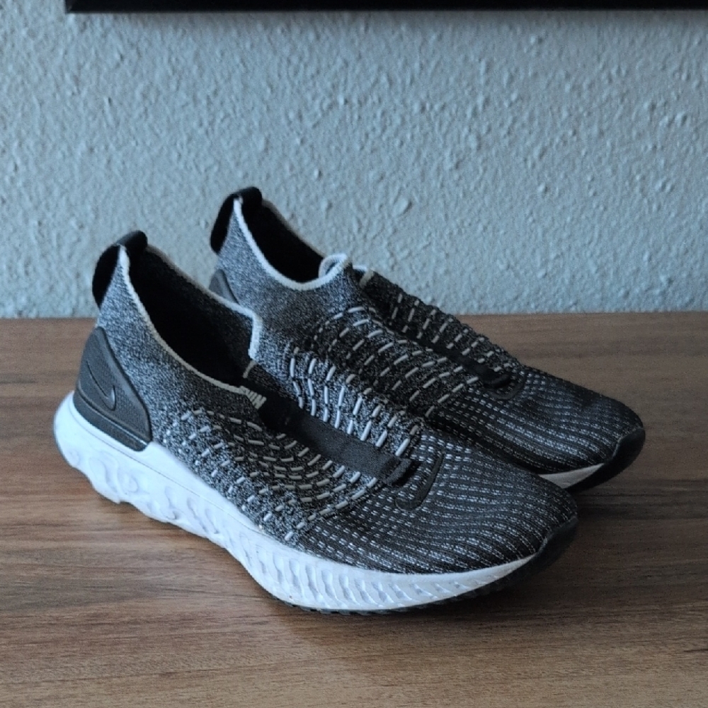 Nike Phantom React Shoes